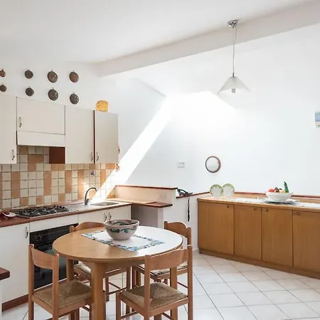 Amaras Apartment *