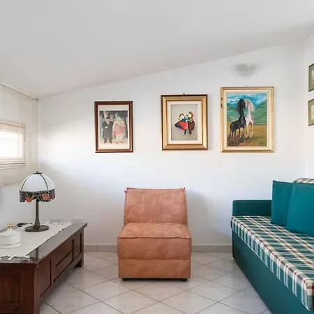 Amaras Apartment *